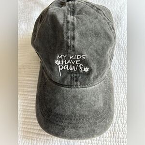 David and Young Women’s Gray My Kids Have Paws Baseball Hat One Size Dog